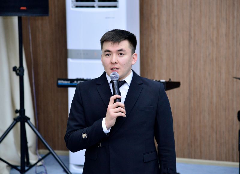 Современная научная молодежь поддерживает вступление в силу новой Конституции Казахстана