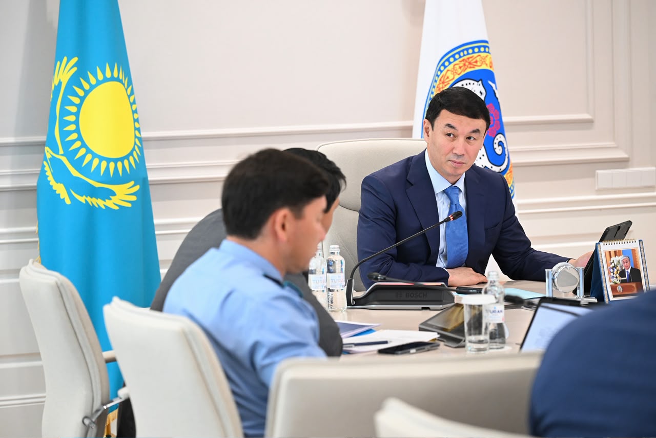 Дархан Сатыбалды поручил усилить развитие спортивной инфраструктуры и поддержку массового спорта