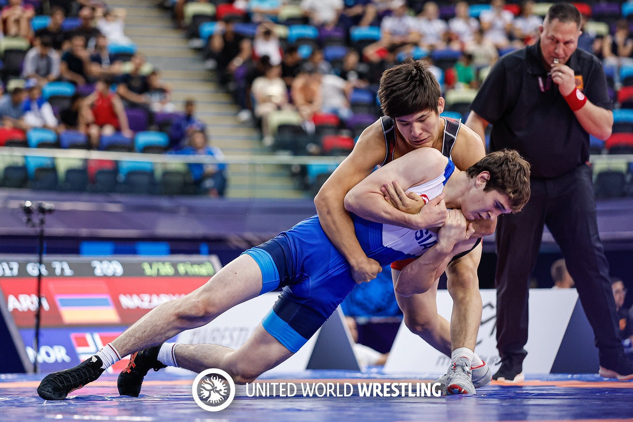 Казахстанский борец завоевал бронзовую медаль на чемпионате мира U17 