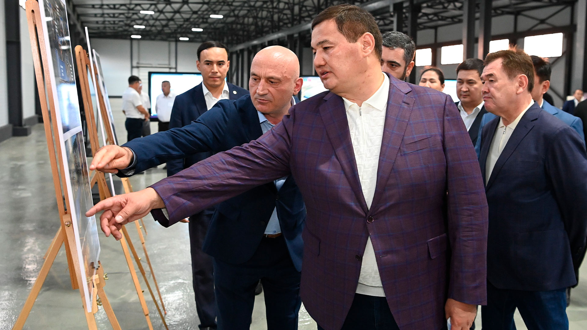Нурлыбек Налибаев проверил строительство социальных объектов в Кызылординской области