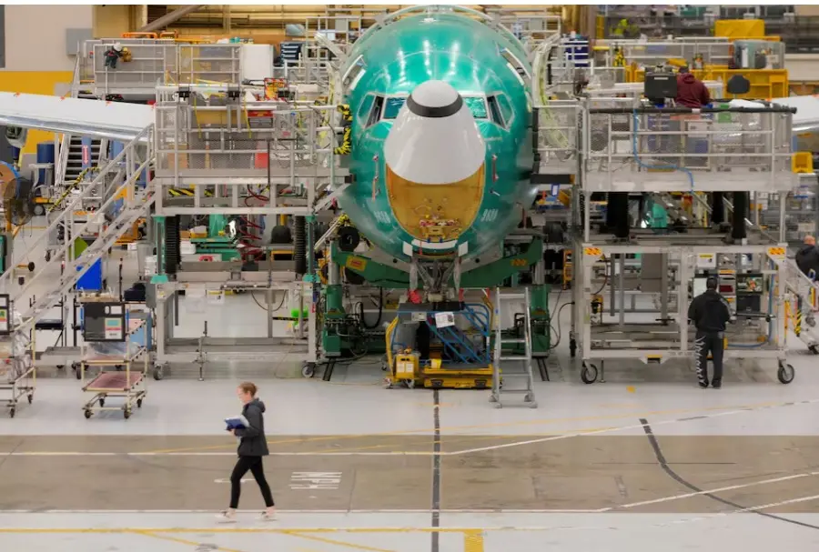 Сотни самолетов Boeing 737 Max экстренно проверят из-за угрозы трещин