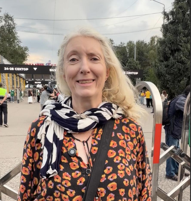 Это удивительная страна: гостья из Австралии поделилась впечатлениями перед концертом YE в Алматы