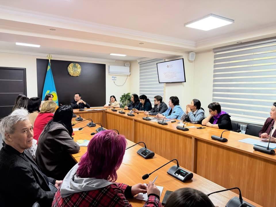 Международное сотрудничество: в Алматы обсудили современные механизмы защиты прав женщин и детей с делегацией из Азербайджана